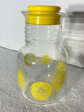 Vintage PYREX Lemonade Glass Carafe W Lid  1.5L Cottagecore Countrycore